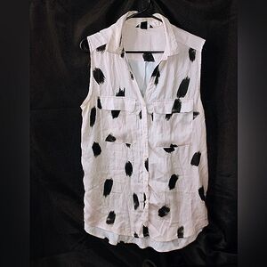 H&M Pink sleeveless button down shirt sz 12